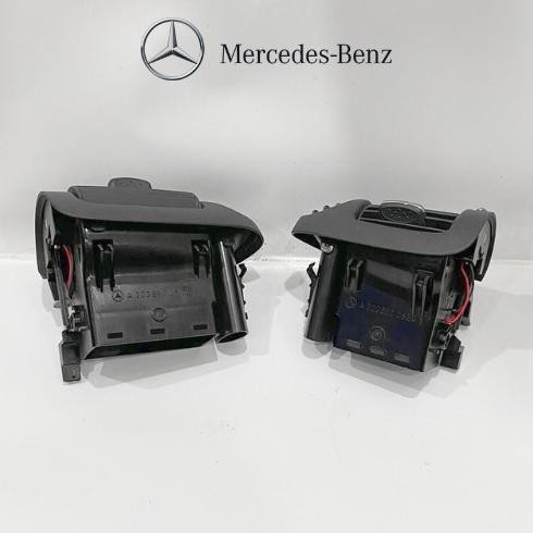 Kisi Grill Grille Ventilasi AC Dashboard Mercedes Benz W203 RH LH