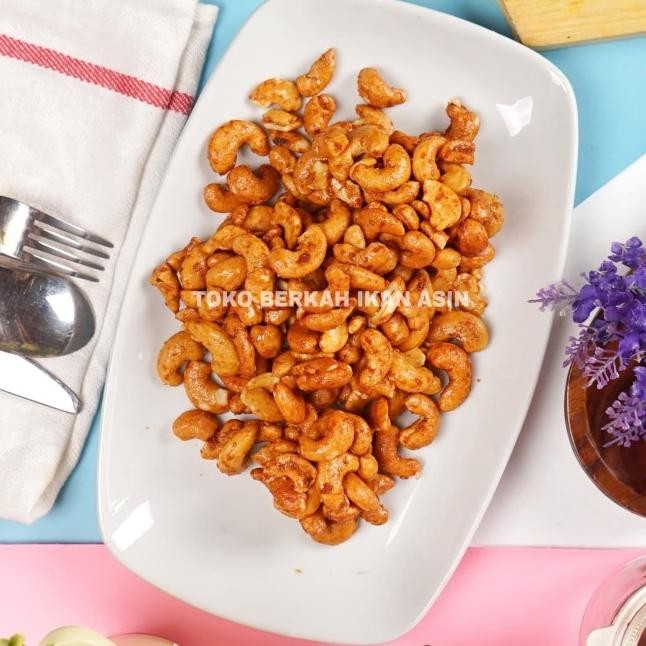 

Kacang Mede Madu Goreng / Cashew Nut Enak Gurih 250Gram
