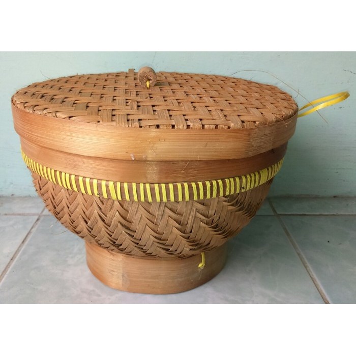 LIMITED EDITION Tempat/ Wadah/ Centing Nasi anyaman Bambu Small