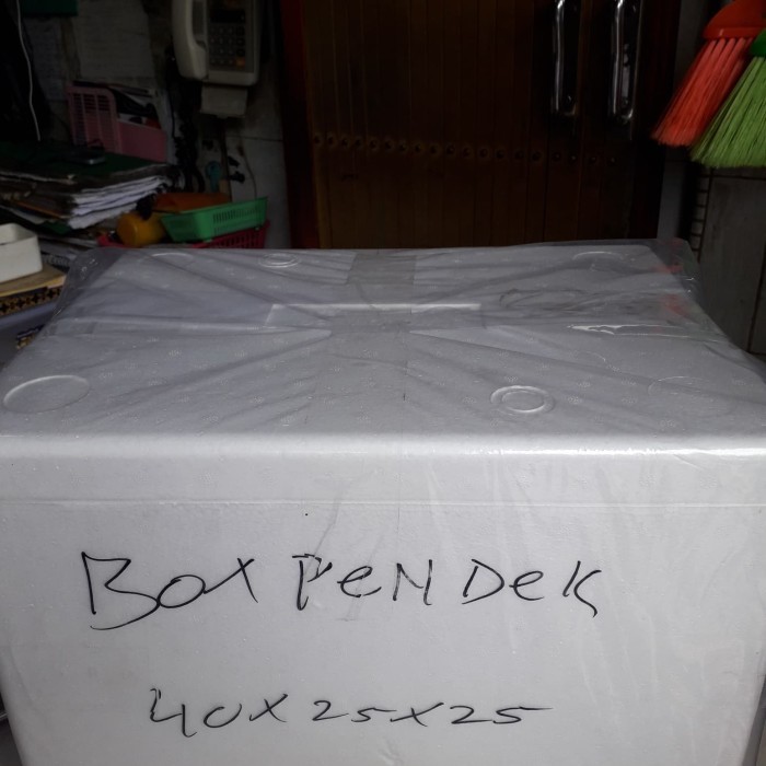 BOX STEROFOAM /BOX PENDINGIN /ES BATU