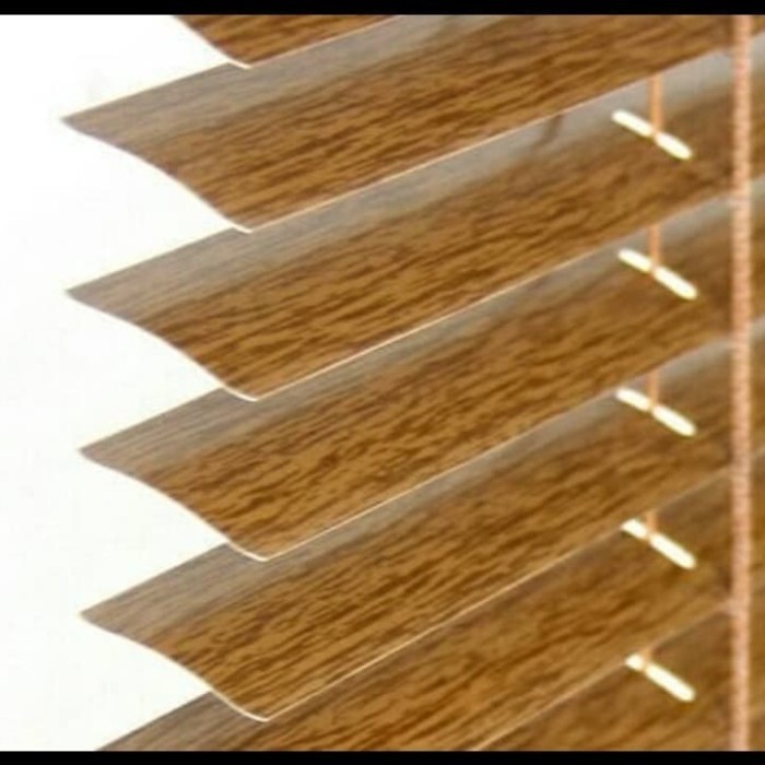 Paket Horizontal Blind Wood Motif Tirai Lipat Aluminium Motif Kayu