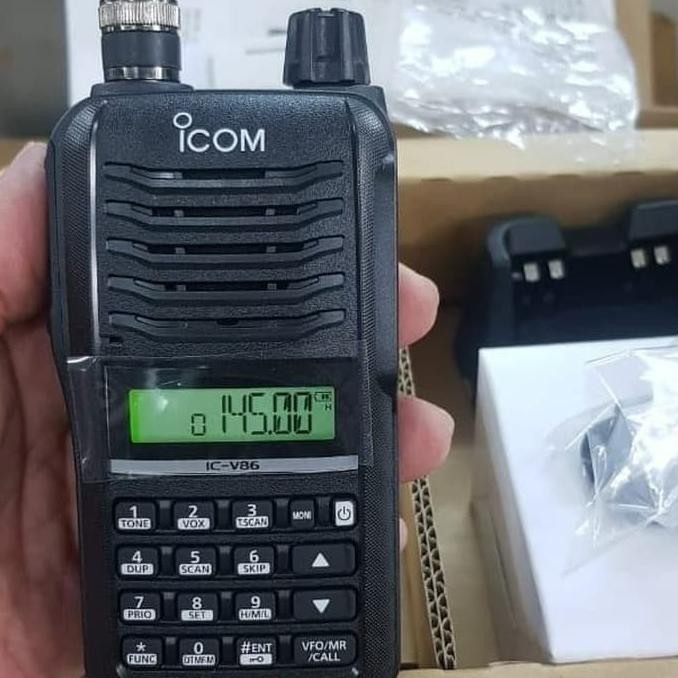 HT ICOM V86 Original Japan