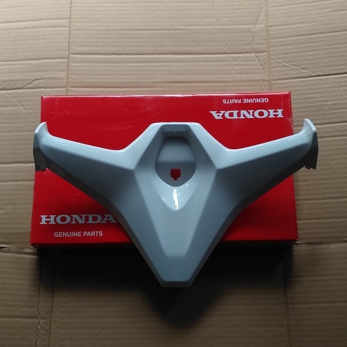 COVER BAGASI DASBOR DEPAN VARIO 125/150 NEW LED 2019 PUTIH ORI