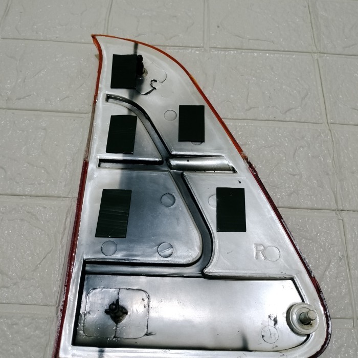 Reflektor Refektor Belakang Lampu Stop Kijang Efi Lgx 2003 Satu