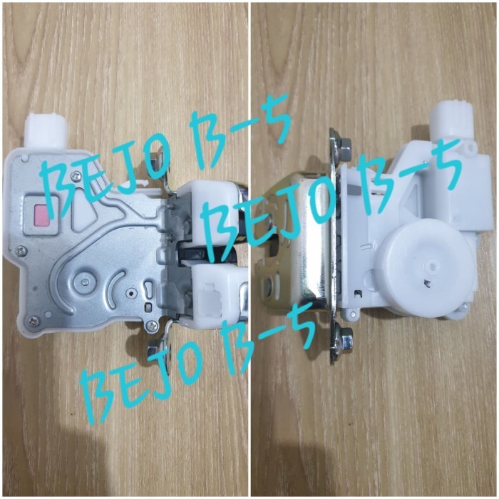 Cover Kunci Door Lock Bagasi Belakang Toyota All New Rush - Terios 2018-2019