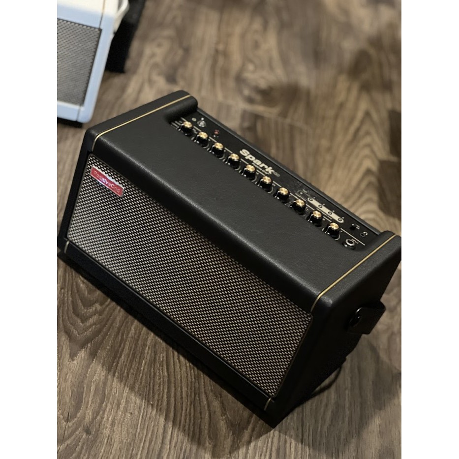 Positive Grid Spark 40 BK Amplifier Gitar dengan Speaker Stereo 2x 4" Hitam