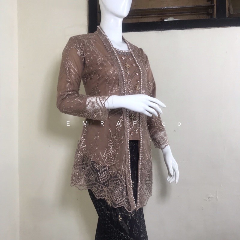 Baju Tradisional Kebaya Halus & Dingin kebaya kutu baru / kebaya modern/kebaya kutu baru / kebaya