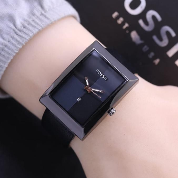 Jam Tangan Wanita Fossil Kotak Kulit Tanggal Original Terlaris