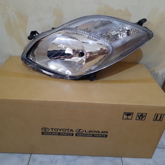 headlamp / lampu depan yaris 2009 2010 2011 2012 2013 ori