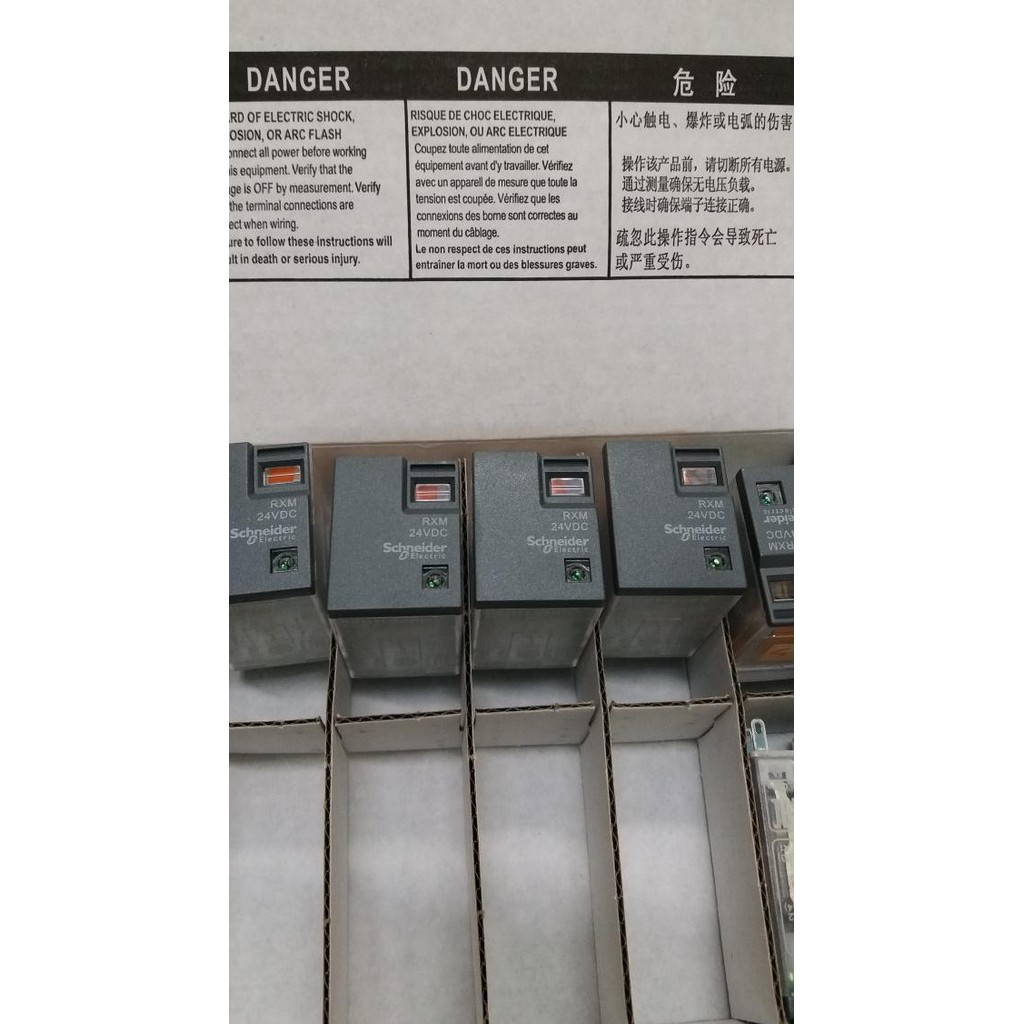 Promo schneider RXM2BD 24Vdc/relay 8pin 24vdc schneider COD