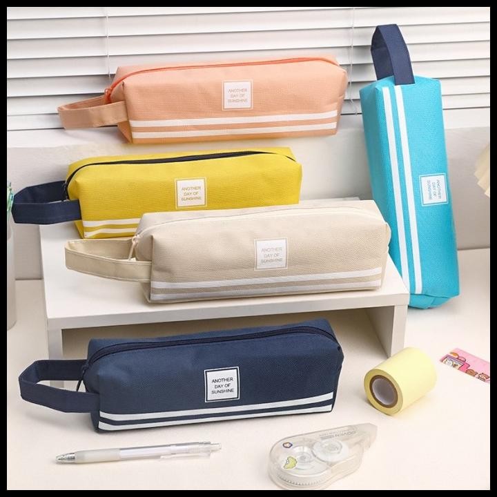 

BEST DEAL KOTAK PENSIL KAIN WARNA KOREA / TEMPAT PENSIL KOREA PORTABLE