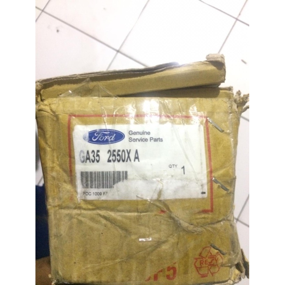 As roda kanan komplit Ford Escape 2300cc