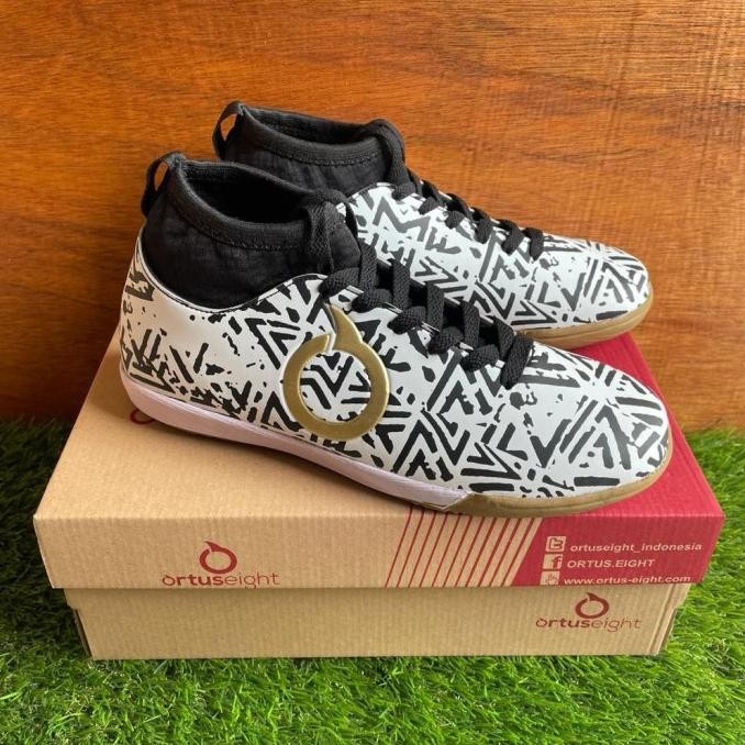 SEPATU FUTSAL ORTUSEIGHT BOOTS JOGOSALA SHOCKWAVE PREMIUM GRADE ORI