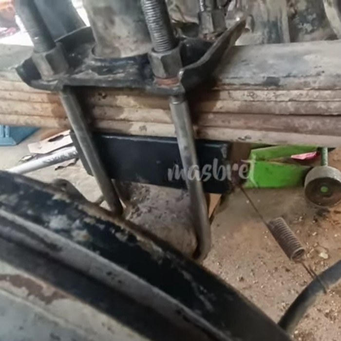 Peninggi belakang Ford ranger/Everest T5