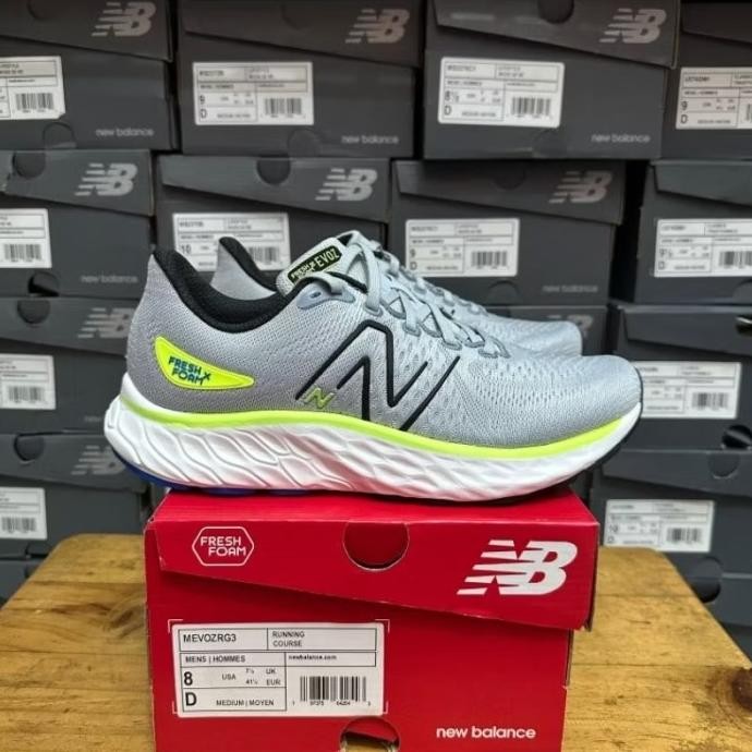 

TERSEDIA NEW BALANCE FRESH FOAM X EVOZ V3 RUNNING FOR MEN ORIGINAL BNIB (MEVOZR
