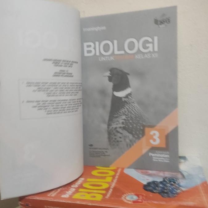 

biologi kelas XII/12 SMA kelompok penenatan k13n Erlangga