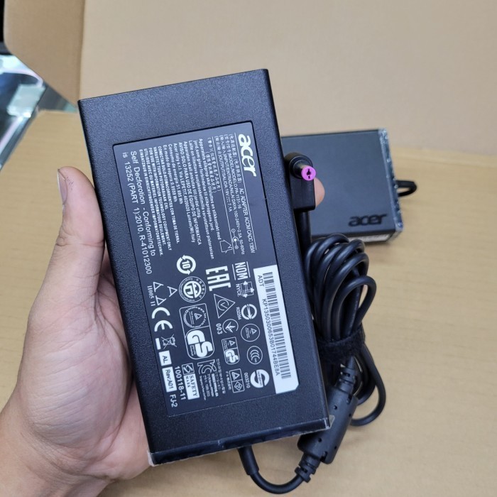 PROMO! ADAPTOR CHARGER LAPTOP ACER NITRO 5 (19V-7.1A) 5.5*1.7mm 135Watt