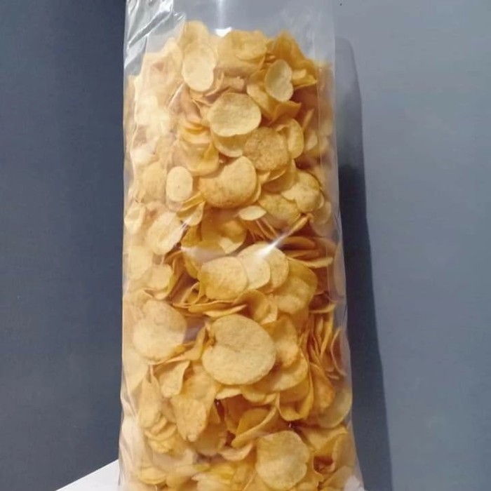 

PROMO SALE Keripik Kentang Rasa Salted Egg Asli Garut Curah Kiloan 1Kg