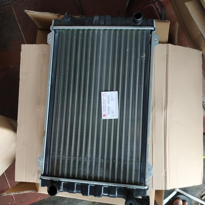 Radiator Suzuki Futura Carry 1.3/1.5/Injeksi Denso (Kode 009))