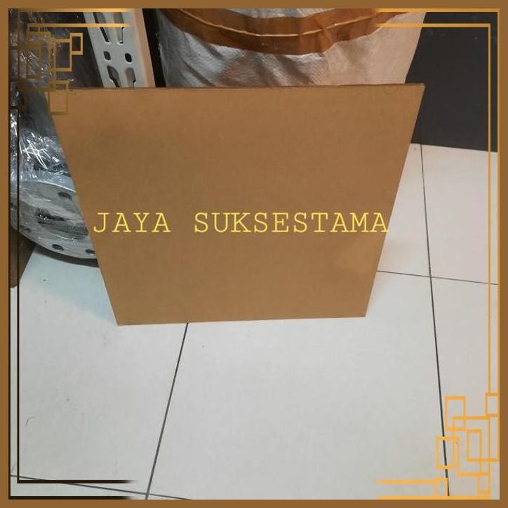 

[JST] AKRILIK LEMBARAN 5MM 40CM X 40CM / ACRILYC SHEET