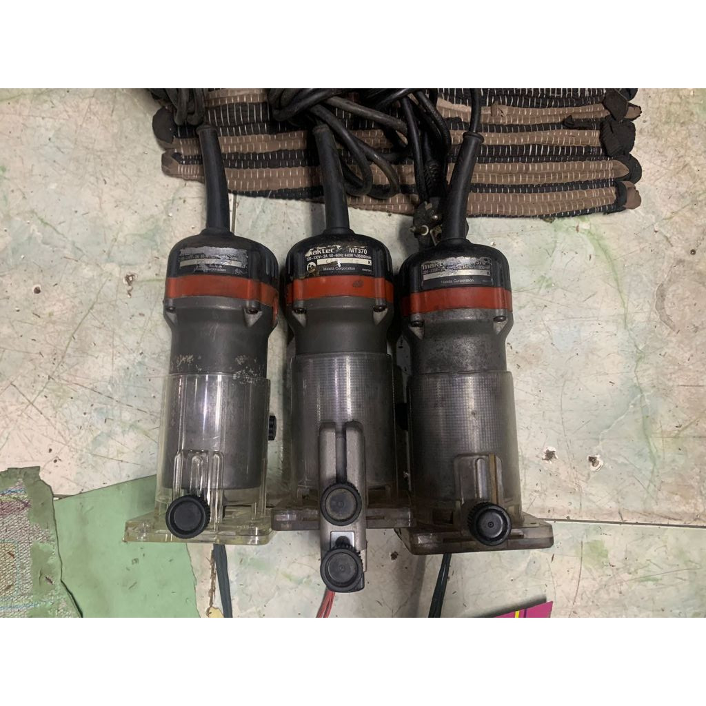 MESIN TRIMMER MT370 MAKTEC/ Mesin Profil Kayu Trimmer Router