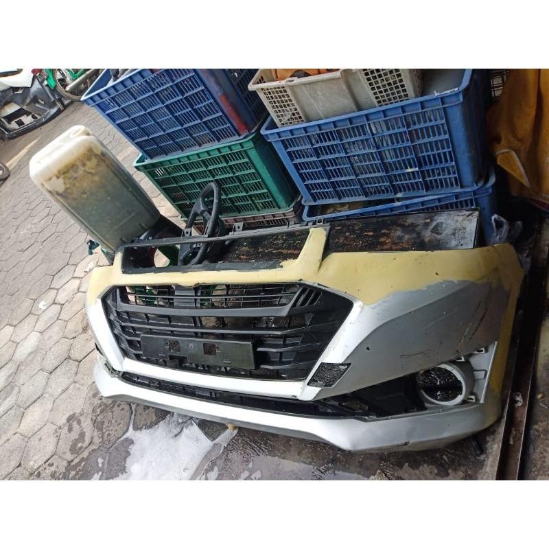 Bemper Grandmax Costum