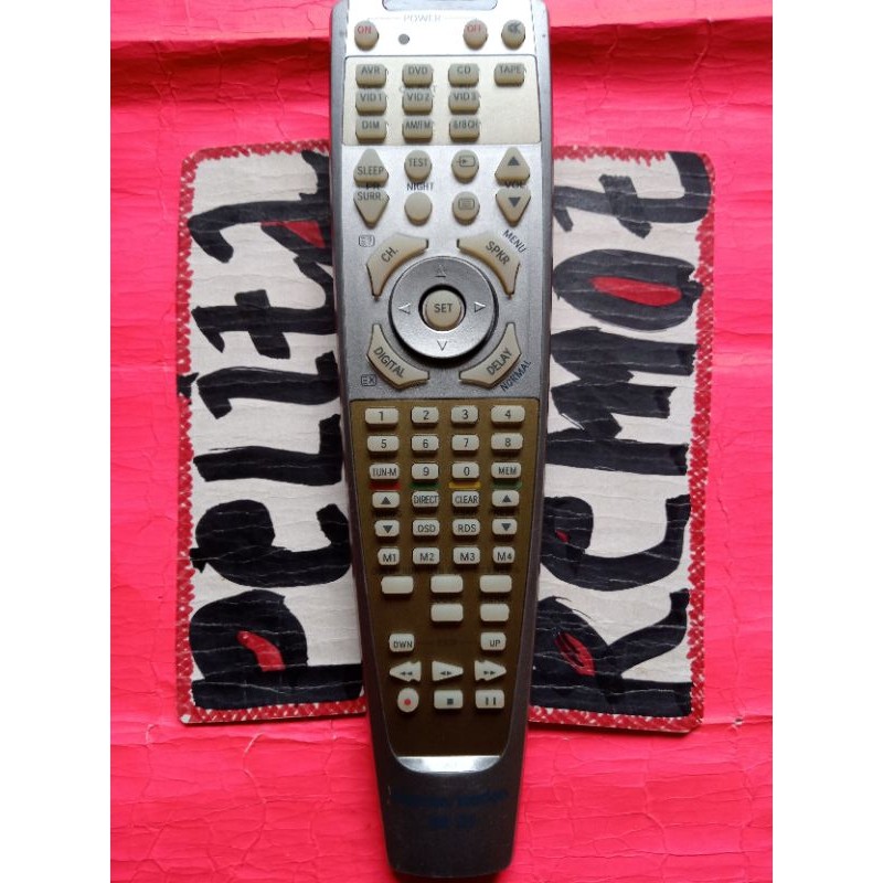 REMOTE CONTROL RECEIVER AMPLIFIER HARMAN/KARDON AVR 135 ORIGINAL TERLENGKAP