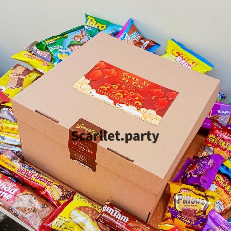 

BR - [FREE BOX] PAKET HAMPERS IMLEK ISI 50 SNACK SNACK ISI 50 PCS SNACK - PAKET HAMPERS LEBARAN KADO ULANG TAHUN BIRTHDAY ULTAH WISUDA ANNIVERSARY SIDANG SEMPRO CHIKI MAKANAN COKLAT KADO ANAK IMLEK LEBARAN BUKET SNACK BOX IDUL FITRI CHIKI WAFER VALENTINE