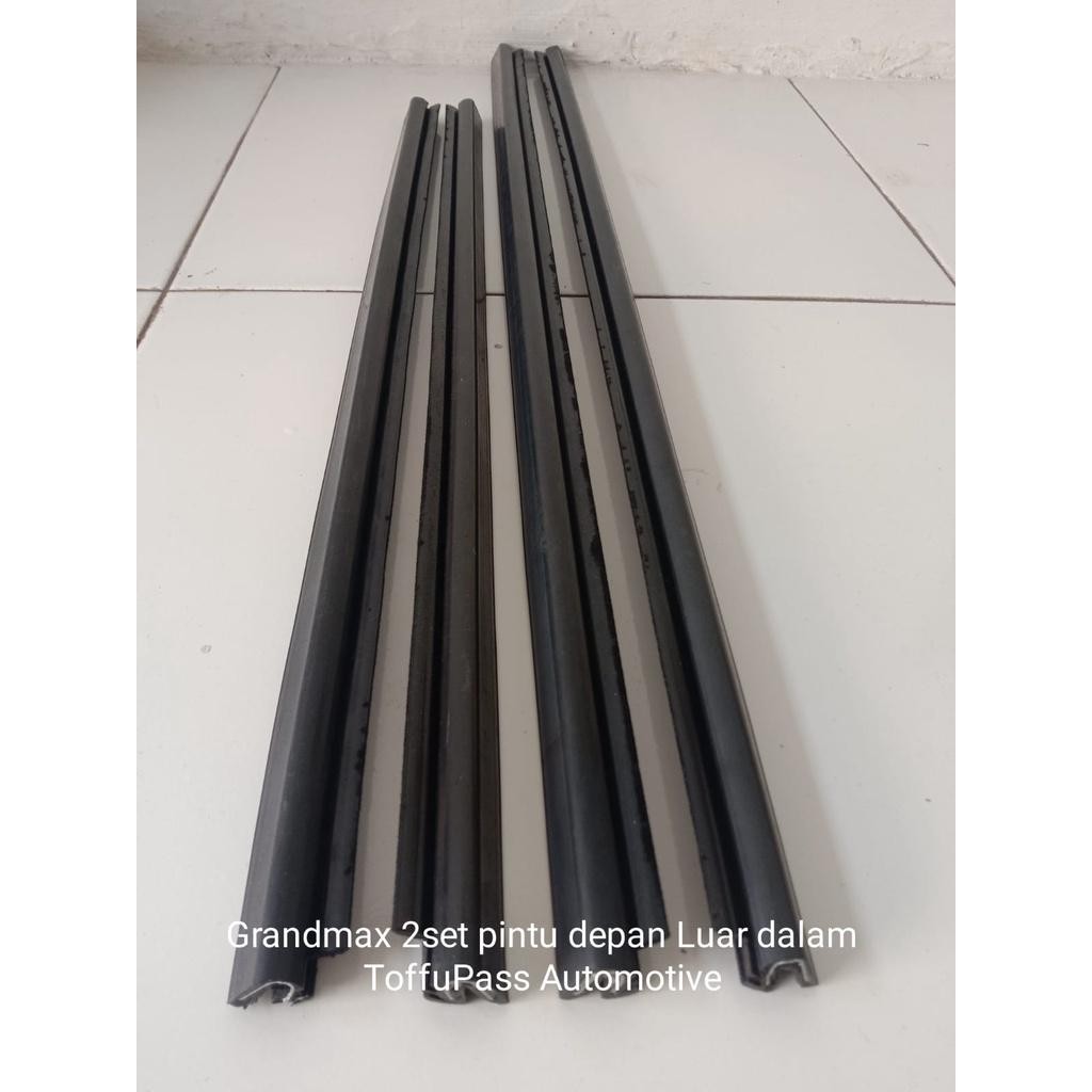 Pelipit Kaca Pintu Mobil Grand Max Bag Pintu Depan
