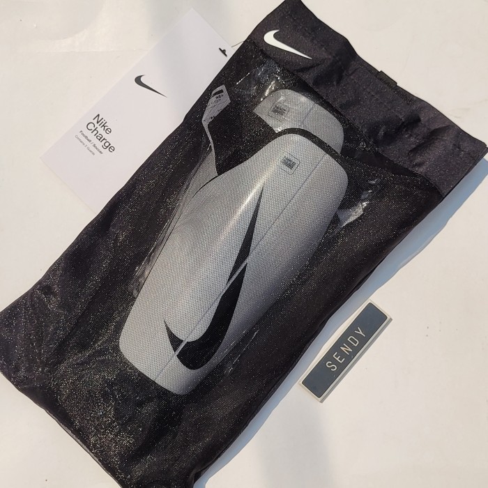 Murah Nike Charge Football Shinguard DX4608-100 Original 100% Ori Asli Authentic White Warna Putih