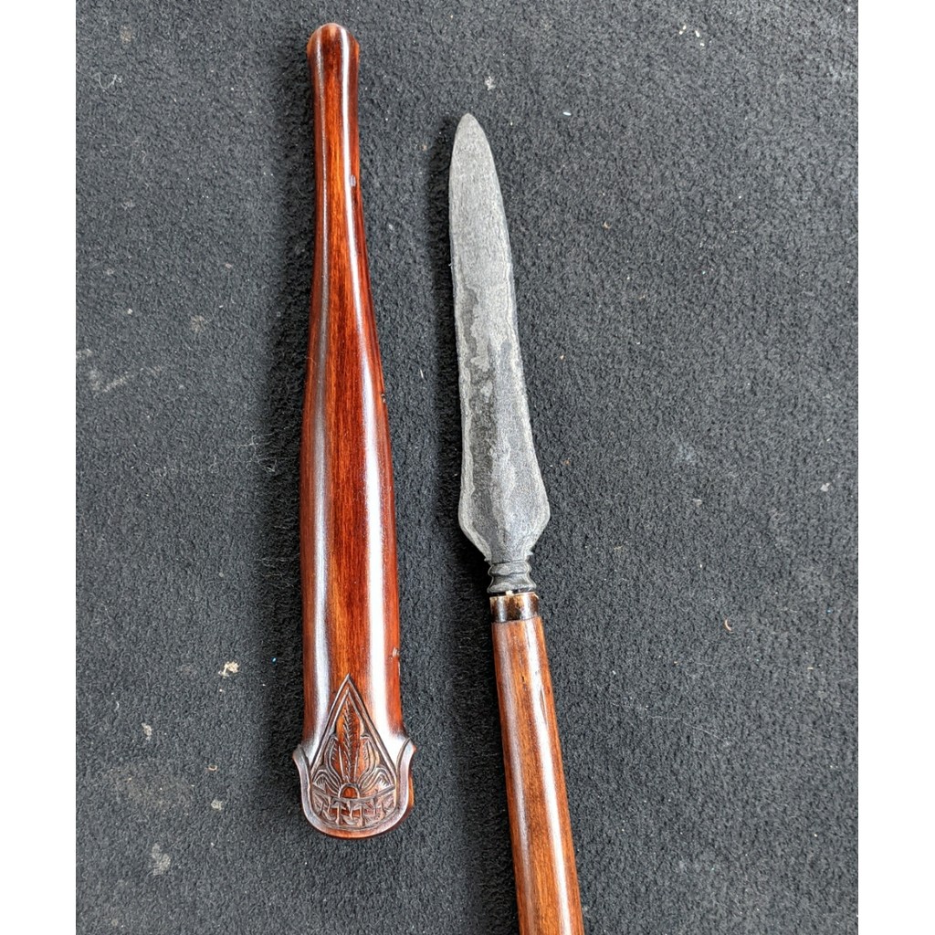 Dekorasi Tradisional Tombak Pusaka Bliring Sepuh Pamor Wengkon Isen Tangguh Mataram Utuh Terawat Nyandhang Kolektor Item