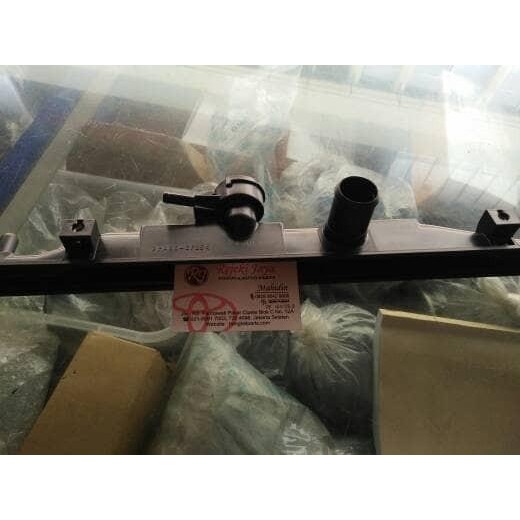 Upper Tank Radiator Avanza Xenia 1300 Cc