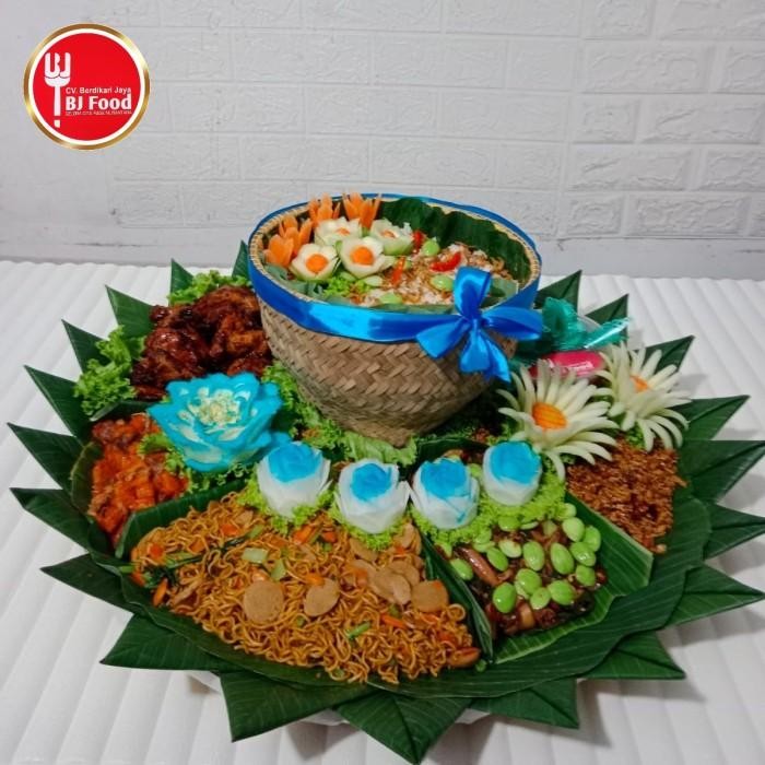 

Nasi Liwet / Nasi Liwet Bakul / Bj Food & Cake Termurah 100 % Original