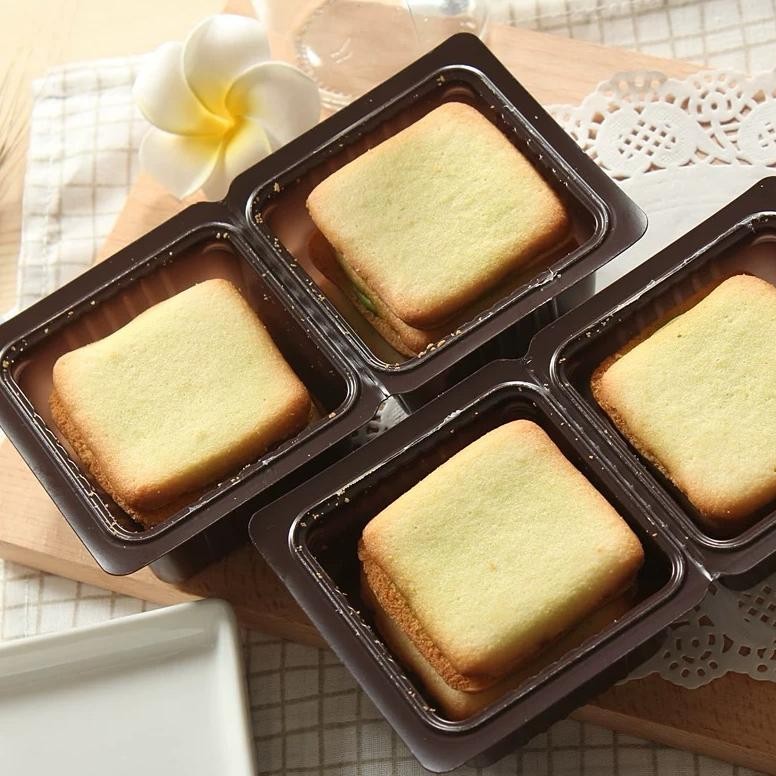

Mr Ito Languly Vanilla Cream Sandwich Cookies 129,6g Kukis Sandwich Krim Cokelat Stroberi Vanilla