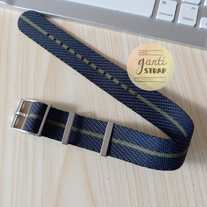 HOT SALE Woven Nato Strap / Twill Nylon Strap Tudor Style Silver Buckle