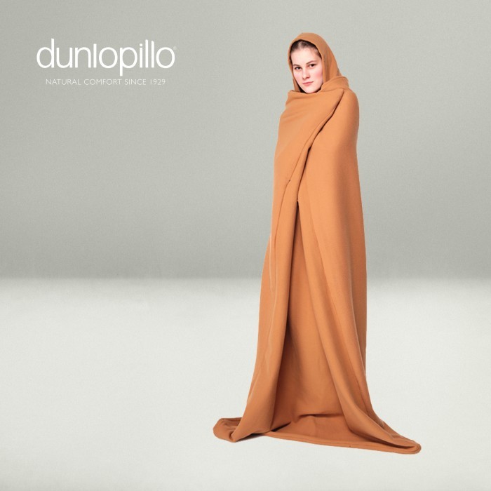 DUNLOPILLO HOODED THERMAL BLANKET ( SELIMUT TOPI )