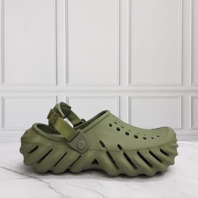 Crocs Echo Clog/Sandal Echo Clog Pria Judge_Law