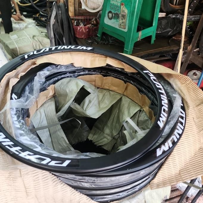 Velg Rim 700c 4cm Platinum Hitam Putih Hole 36 Fixie RB non breakline