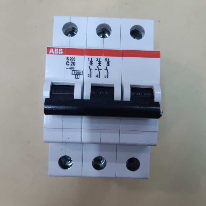 mcb ABB 20A 3phase 3pole