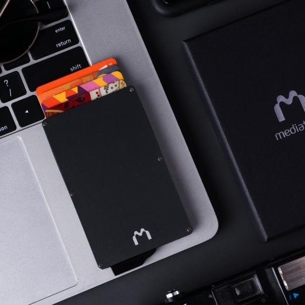 Mediatech Rfid Alumunium Card Holder Bloing Dompet Artu Rfid