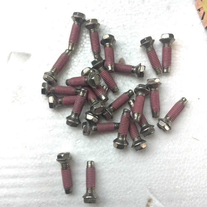 BAUT SEGITIGA MESIN CUCI FRONT LOADING LG UNIVERSAL