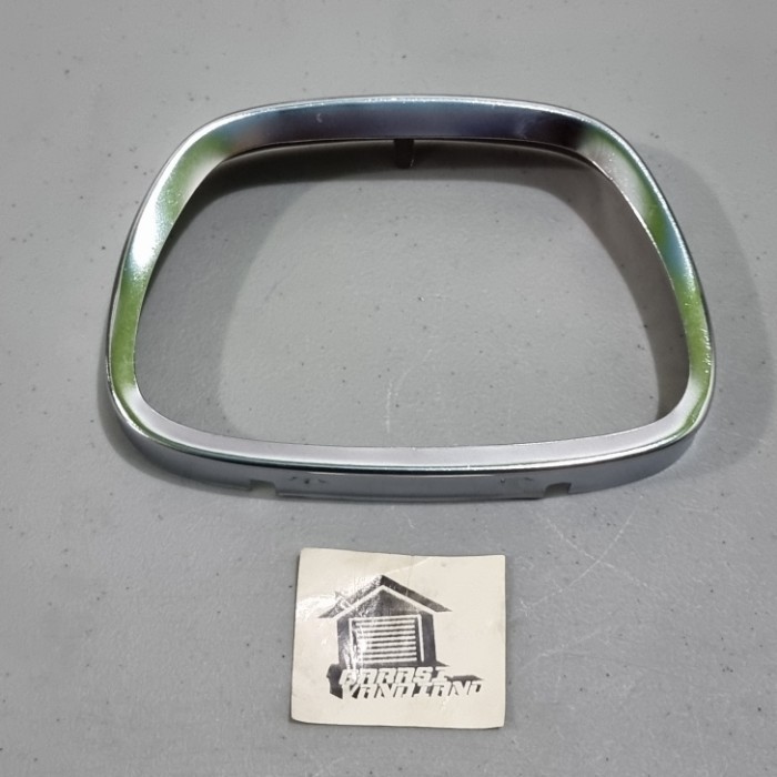RING HEADLAMP LAMPU DEPAN VESPA SUPER SPRINT KOTAK ASBAK JENONG CHROME