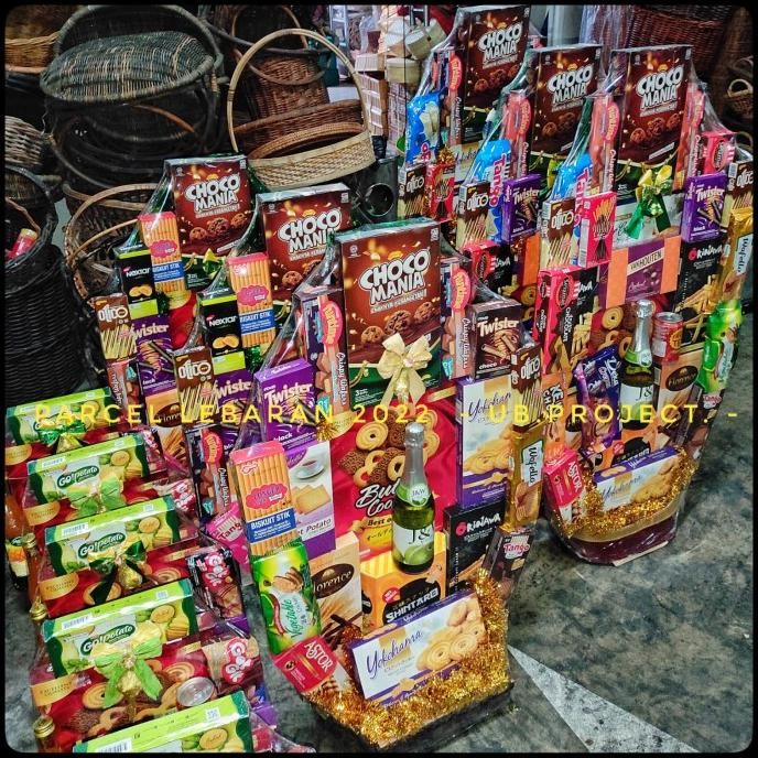 

Parcel Lebaran , Natal, & Tahun Baru - Ukuran S Zunik_Zunya