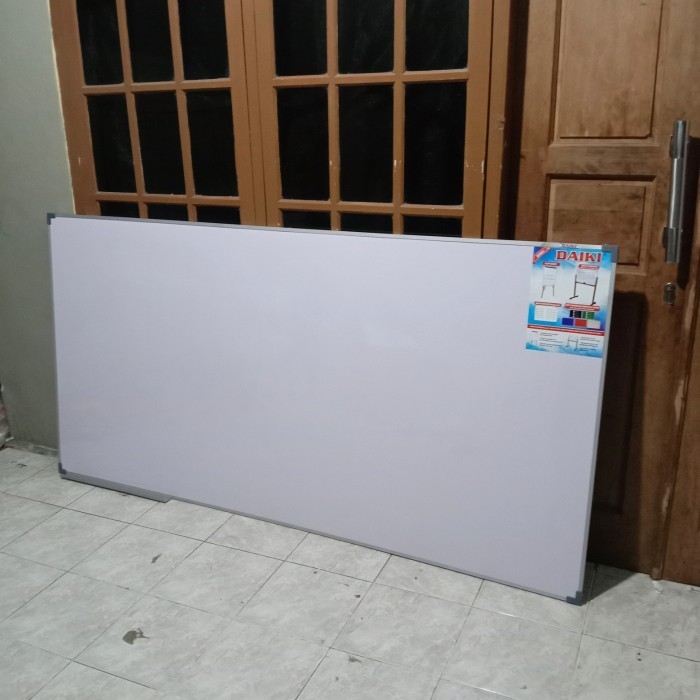 

Papan Tulis putih Uk 90x180 Cm