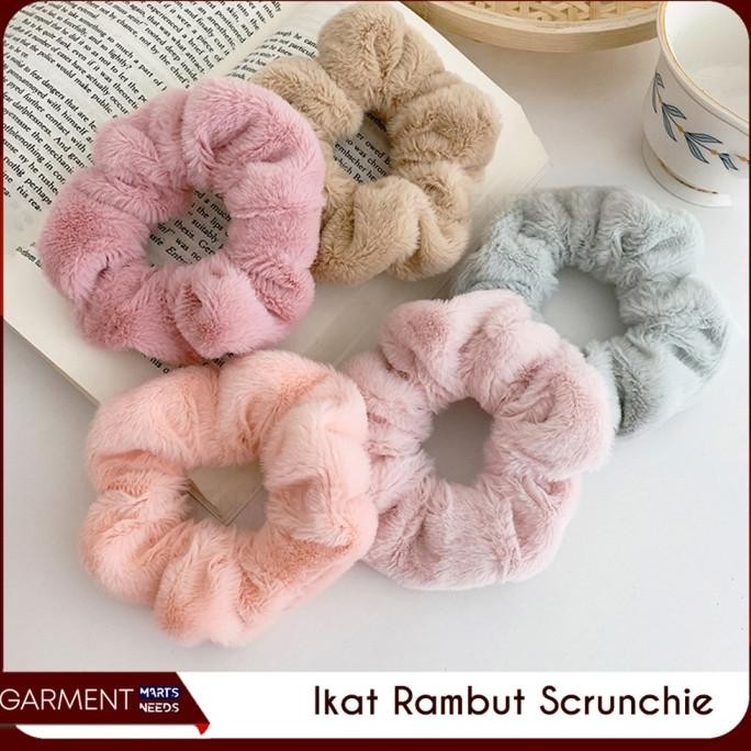 paling diminati] Ikat Rambut Scrunchie Gaya Korea Tile Bulu Kain Hairband Gelang Kuncir