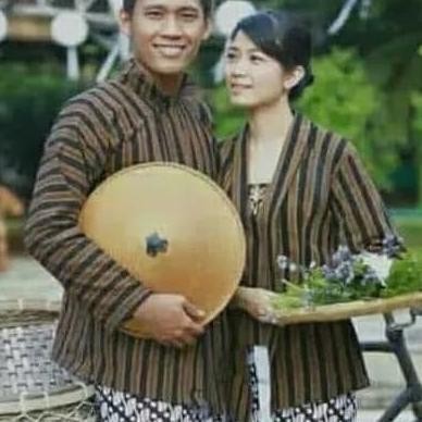 Grosir Baju Surjan / Lurik Couple Pasangan Pria Dan Wanita