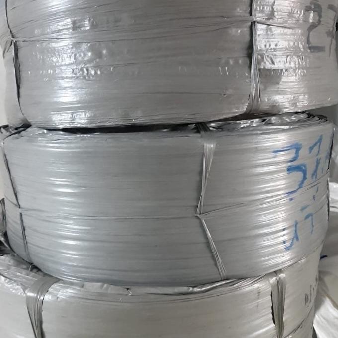 Tali rafia warna hitam gulungan besar