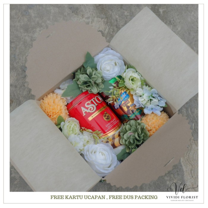 

[READY] NOUR BUKET BLOOM BOX BUNGA HAMPERS LEBARAN IDUL FITRI JAKARTA