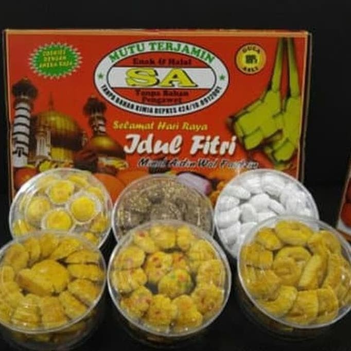 

PAKET KUE LEBARAN SA PARSEL PARCEL KERING MAKANAN CEMILAN IDUL FITRI
