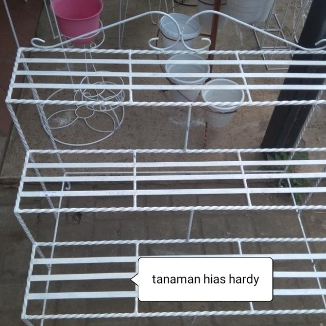 RAK POT BESI 3 SUSUN TANAMAN